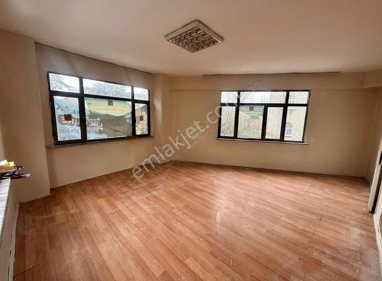 Bayrampaşa Vatan Mah. Esenler Cad. De Kiralık Daire