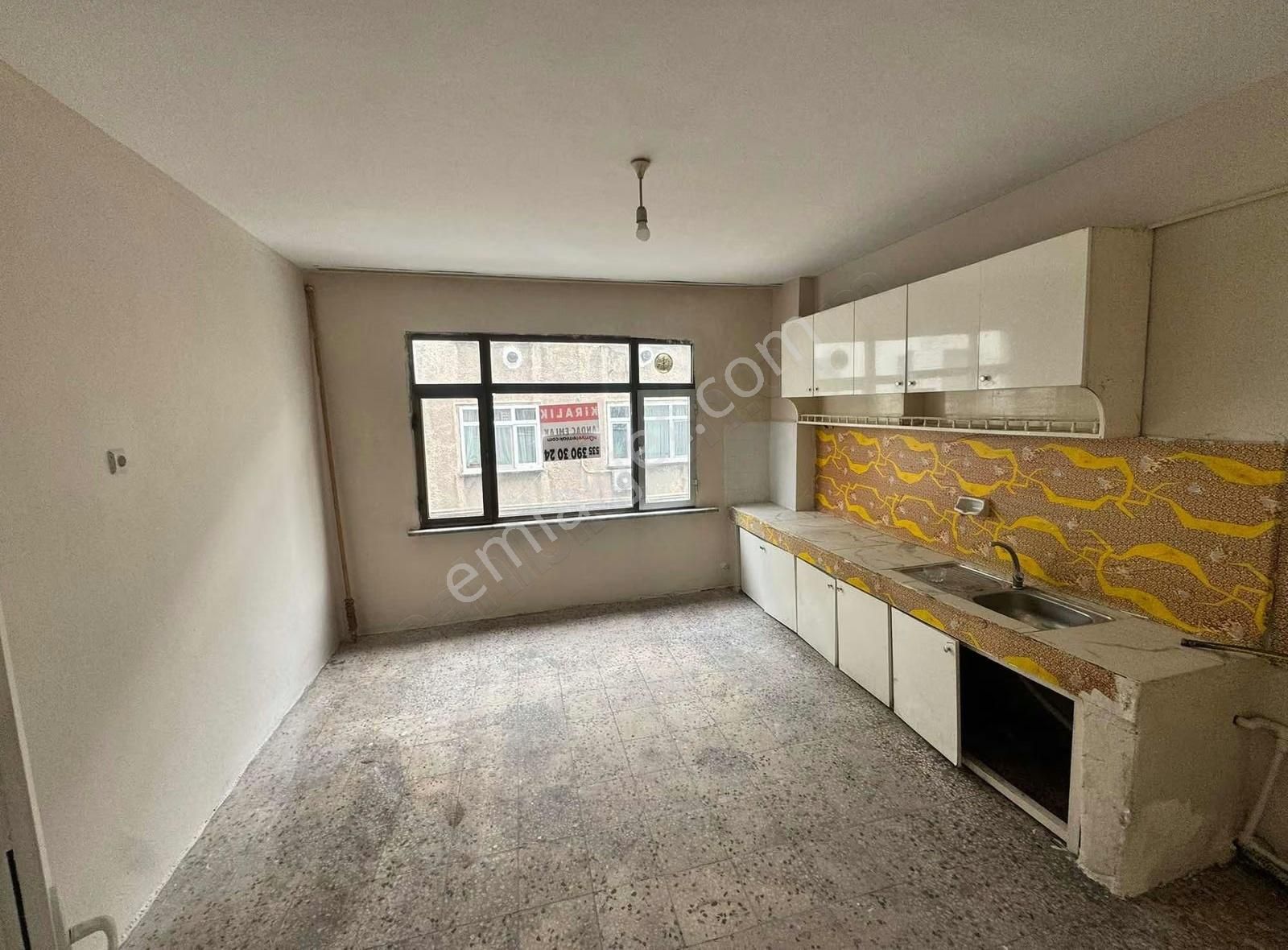 Bayrampaşa Vatan Mah. Esenler Cad. De Kiralık Daire - Görsel 2