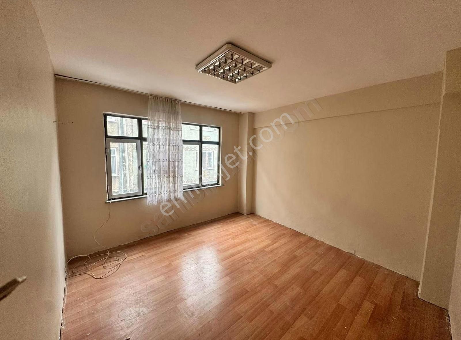 Bayrampaşa Vatan Mah. Esenler Cad. De Kiralık Daire - Görsel 6