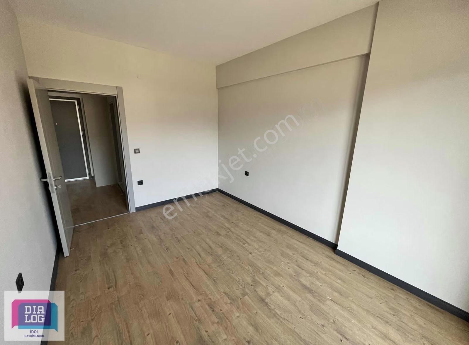 Odunluk Lefkoşe Cd Üzeri Satılık Fırsat 1+1 Daire - Görsel 5