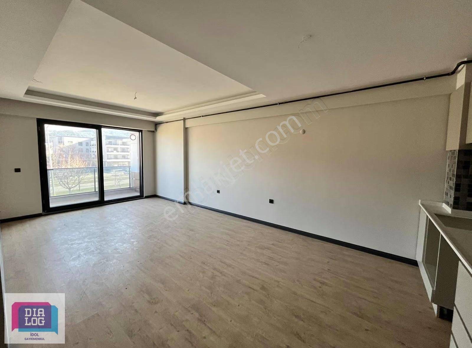 Odunluk Lefkoşe Cd Üzeri Satılık Fırsat 1+1 Daire - Görsel 10