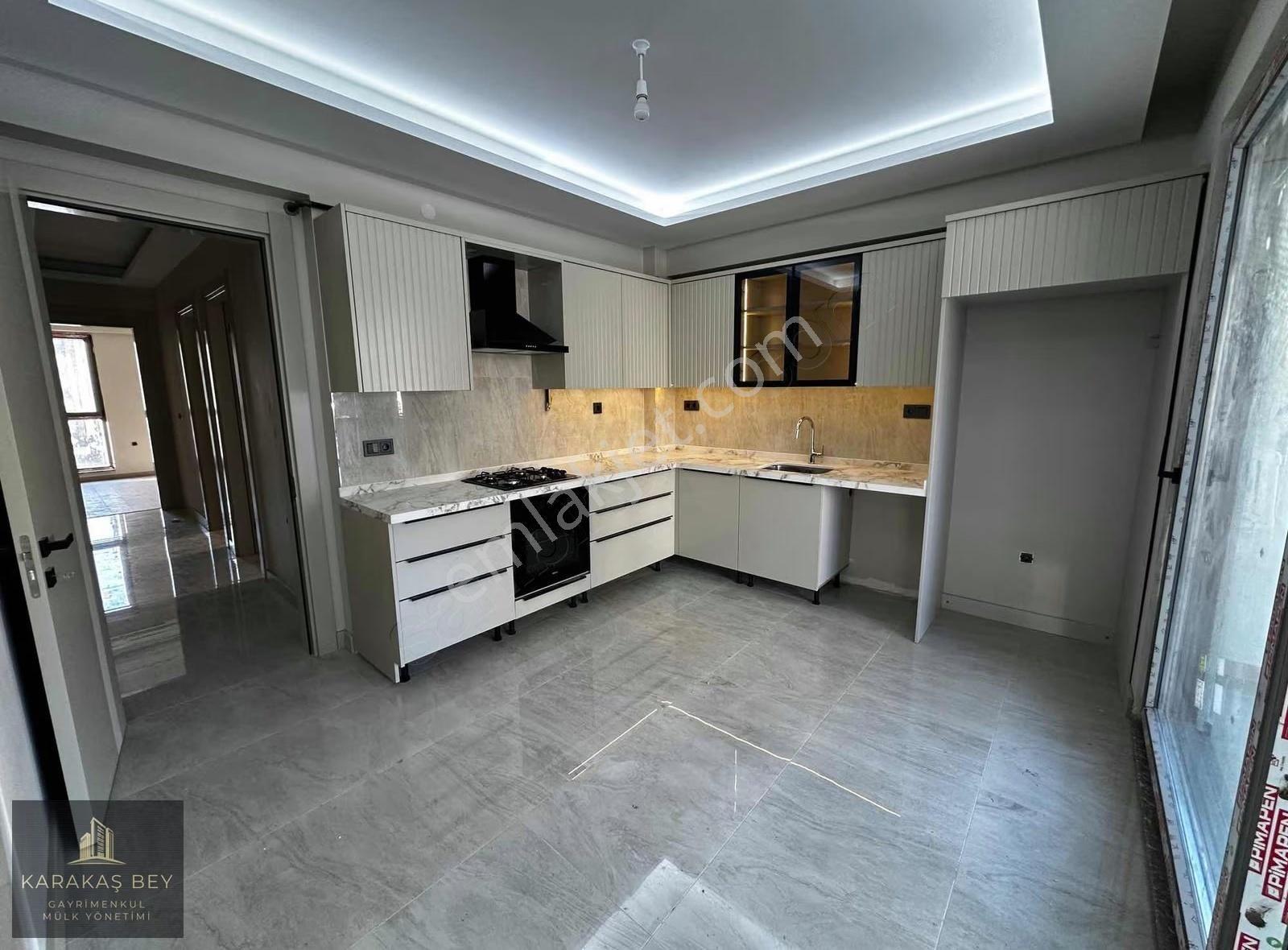 Karakaş Bey Gayrimenkulden 3.5+1 Satılık Lüx Daire - Görsel 2