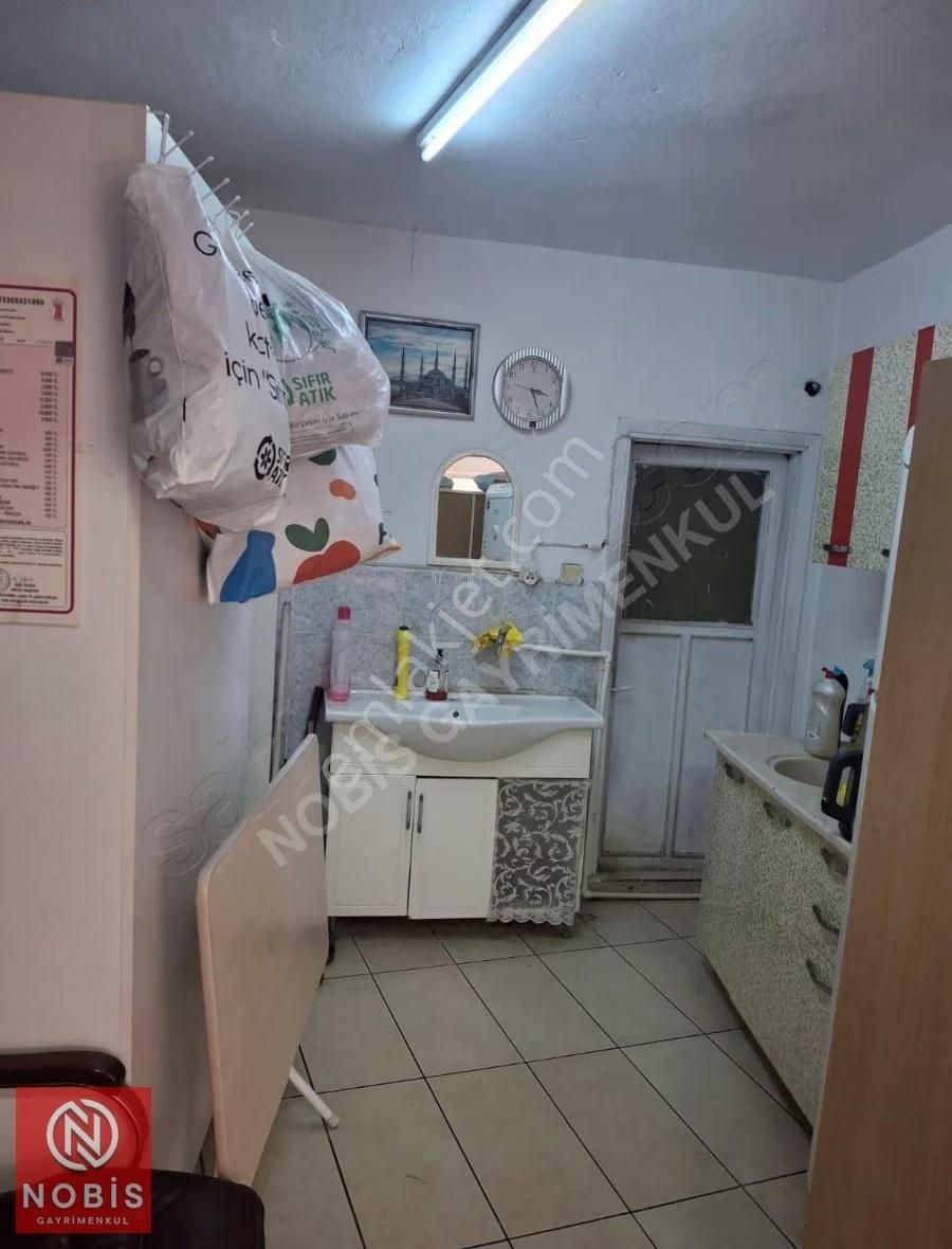 Üsküdar Merkezde 35m2 Fırsat Dükkan - Görsel 2