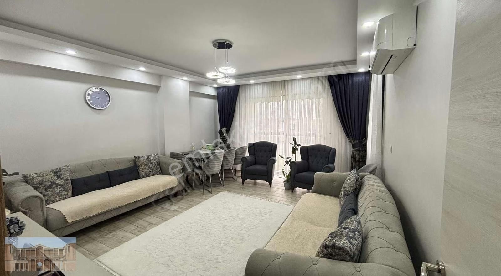 Avar Caddesi Civarında Park Cepheli Satılık 3+1 Daire!! - Görsel 18