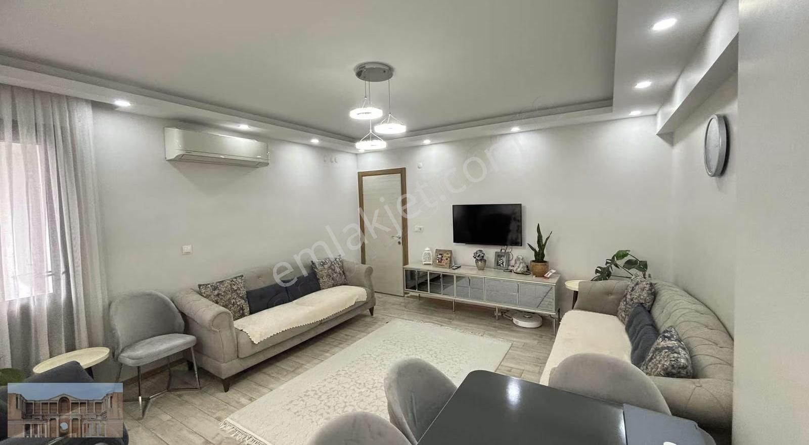 Avar Caddesi Civarında Park Cepheli Satılık 3+1 Daire!! - Görsel 14