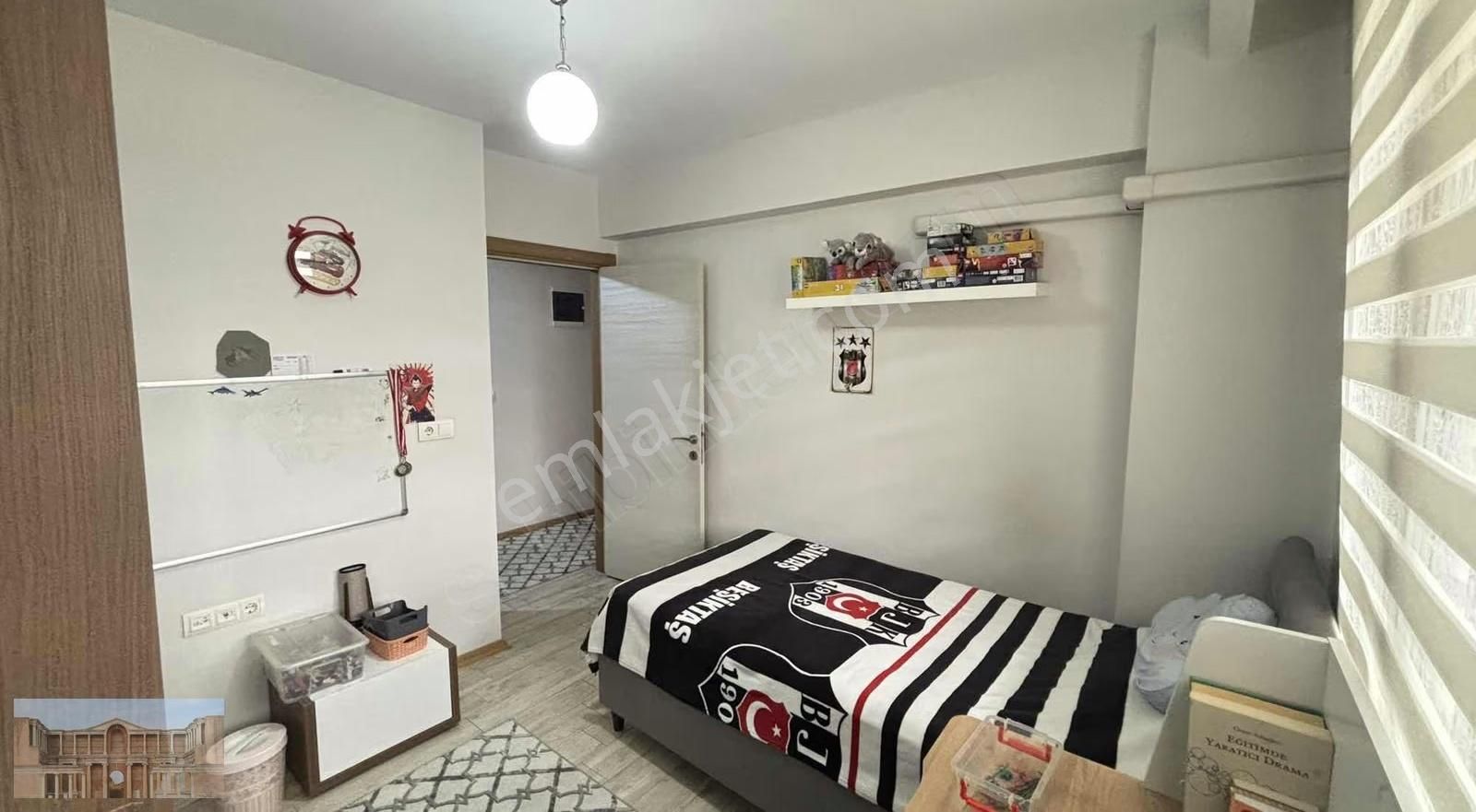 Avar Caddesi Civarında Park Cepheli Satılık 3+1 Daire!! - Görsel 24