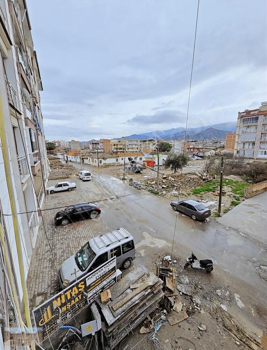 Satılık Avarda 3+1 135 M2 Giyinme Odalı Lüks Ara Kat - Görsel 5