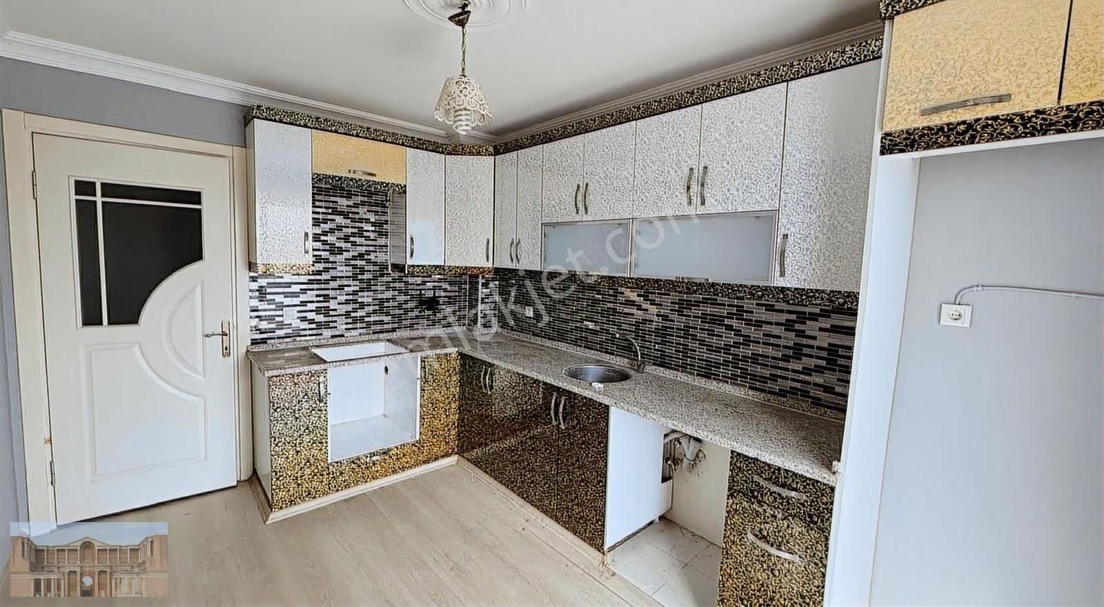 Yeni Mahalle Girişinde Satılık 3+1 Daire!! - Görsel 12