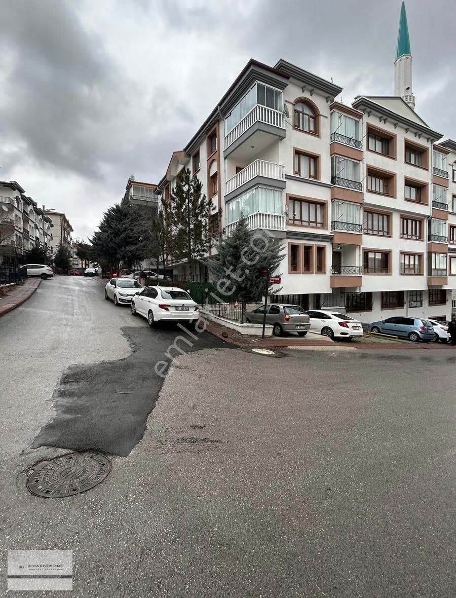 Bademlik Mahallesinde 3+1 Ara Kat Fırsat - Görsel 8