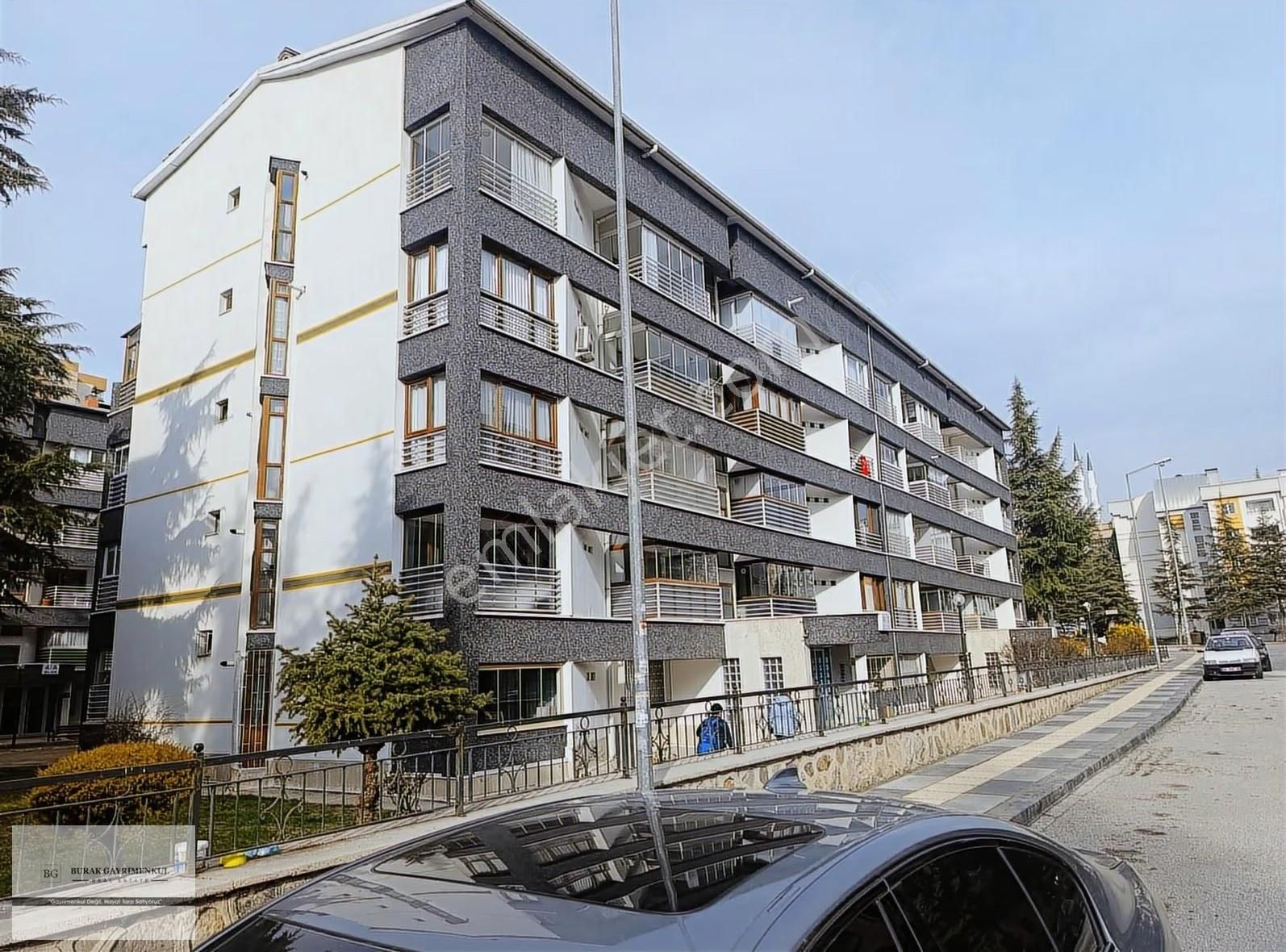 Göksu Sit. Mükemmel Lokasyon Okula Avm Ye Yakın Manzaralı Fırsat