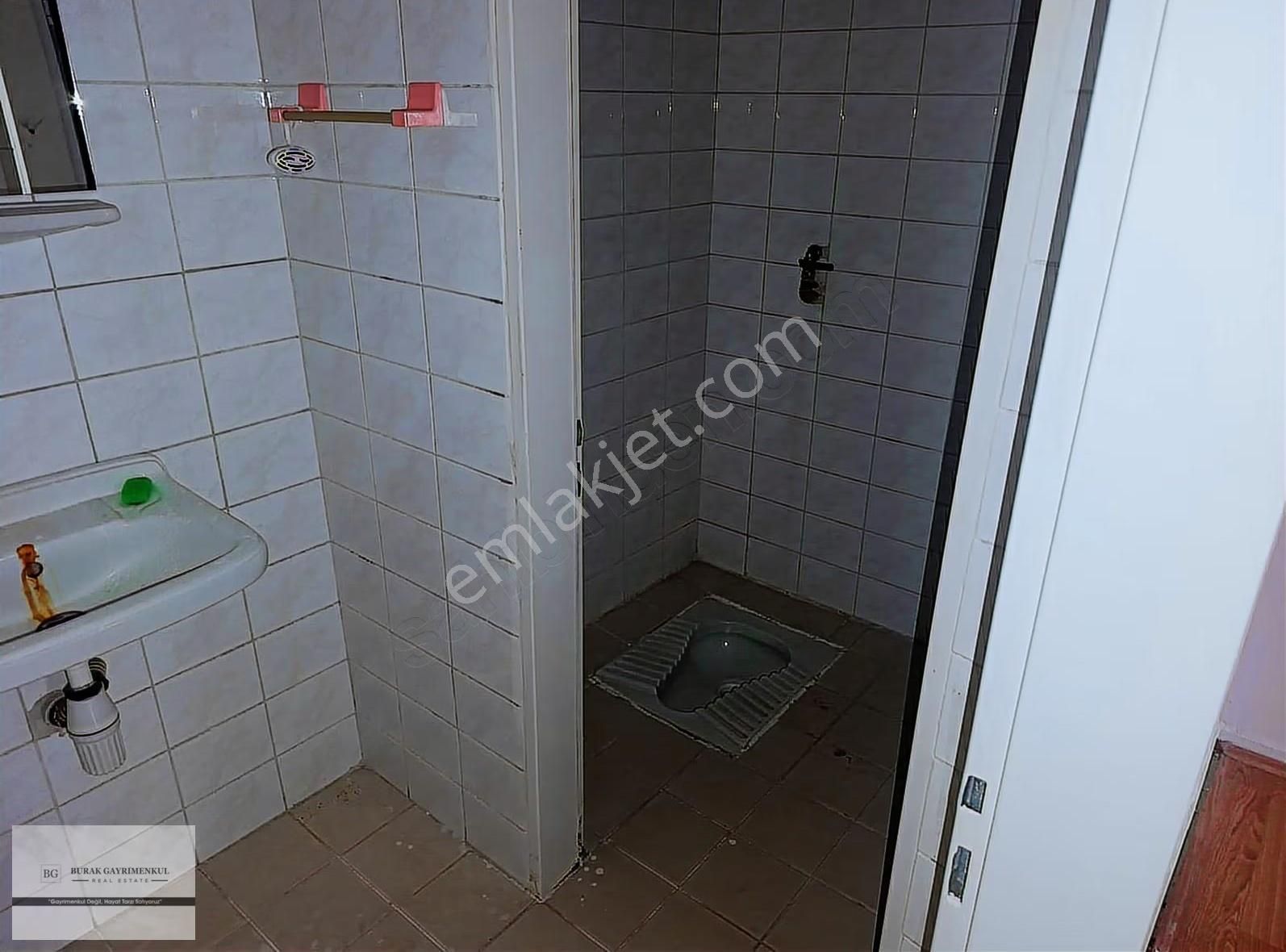 Şeyh Şamil C Üzeri Site İçerisinde Kat Konumunda Yapılı Giriş - Görsel 22