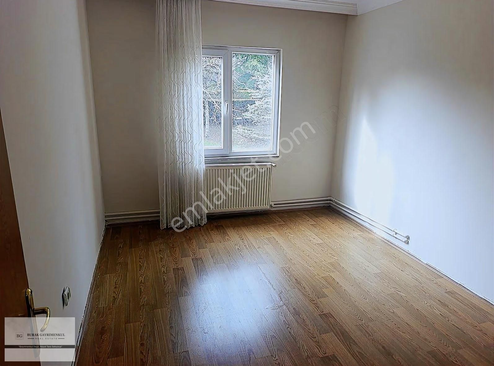 Şeyh Şamil C Üzeri Site İçerisinde Kat Konumunda Yapılı Giriş - Görsel 24