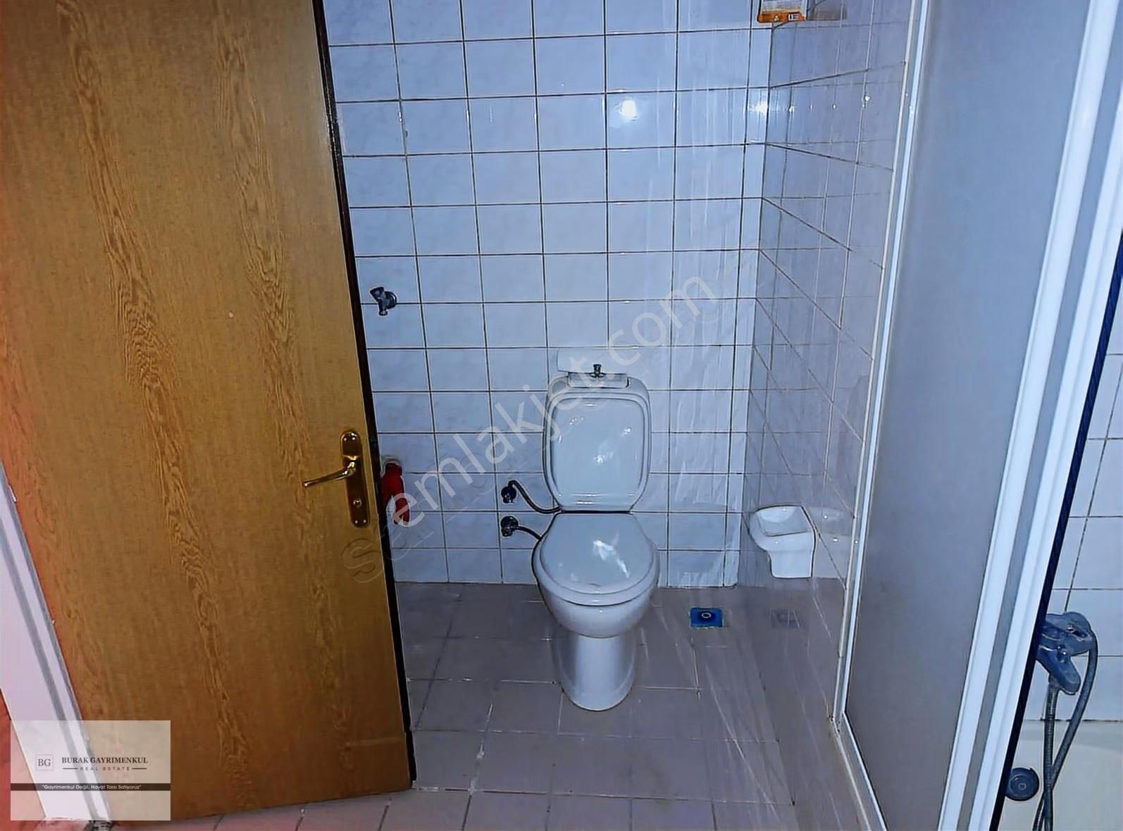 Şeyh Şamil C Üzeri Site İçerisinde Kat Konumunda Yapılı Giriş - Görsel 31