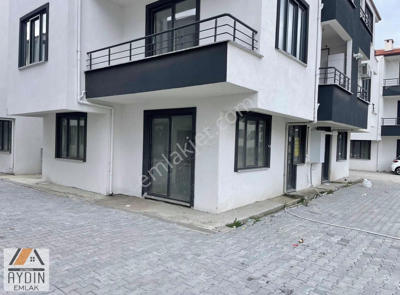 Aydın Emlak'tan Kaytazdere'de Havuz Başı 1+1 Kapalı Mutfak Daire