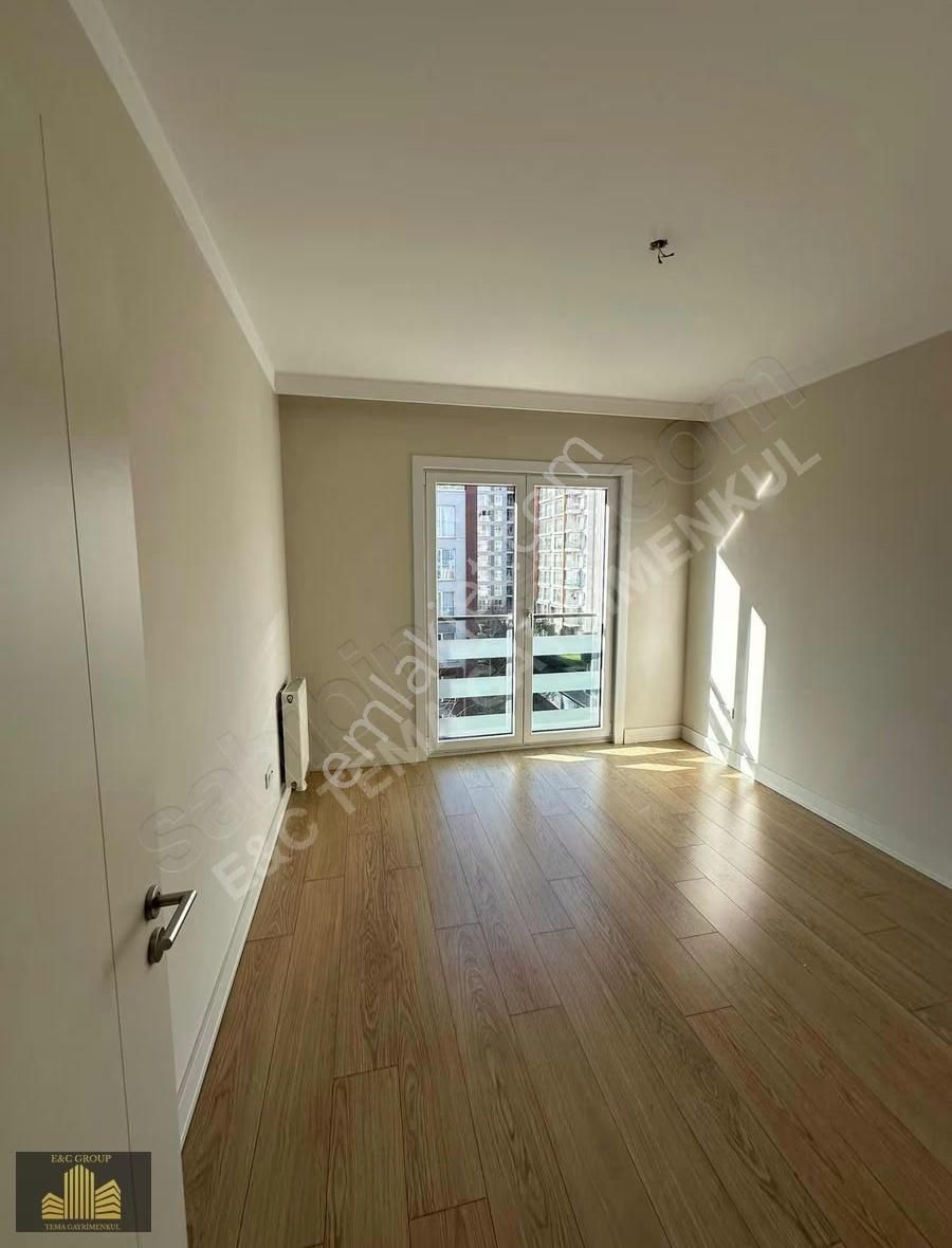 Tema İstanbul 1,de Satılık 4+1 196 M2 Boş Teslim Daire - Görsel 17
