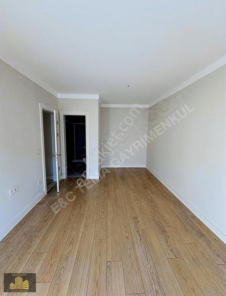Tema İstanbul 1,de Satılık 4+1 196 M2 Boş Teslim Daire - Görsel 10