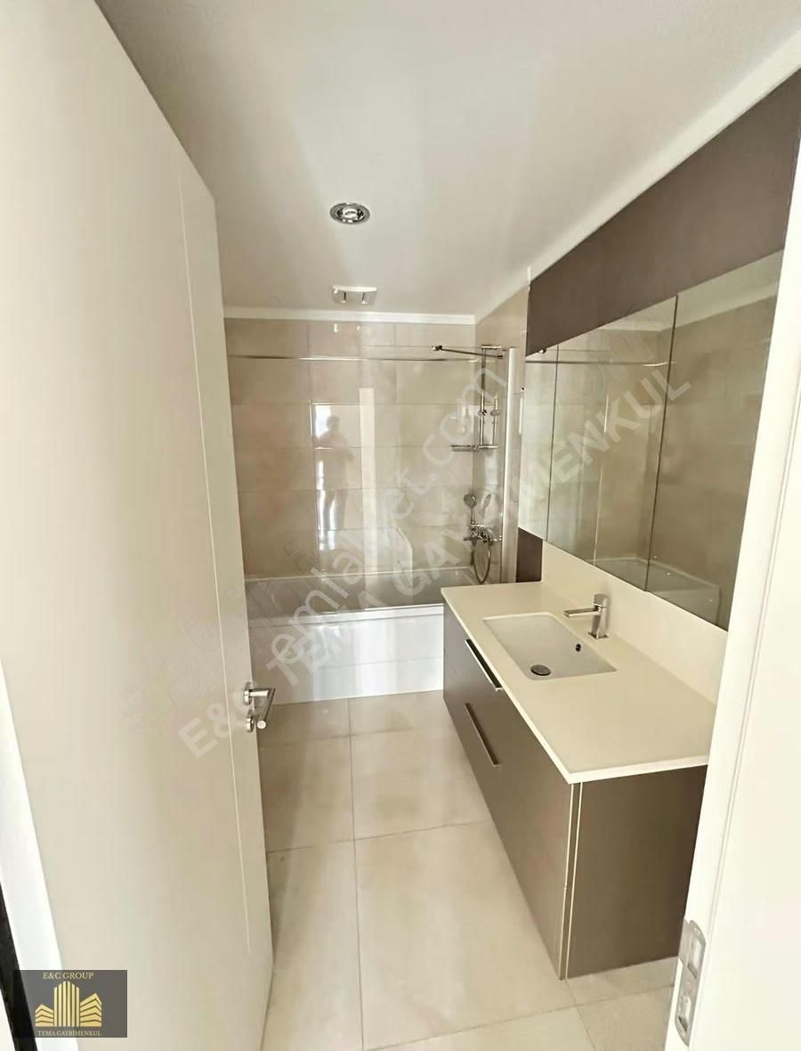 Tema İstanbul 1,de Satılık 4+1 196 M2 Boş Teslim Daire - Görsel 4