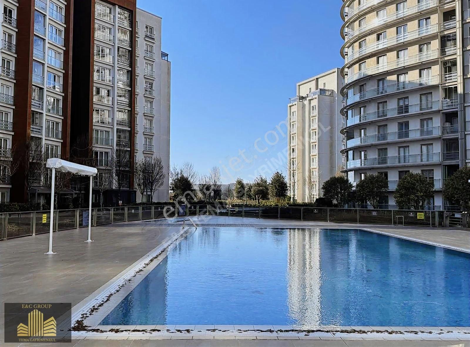 E&c Tema İstanbul'1,de Kiralık Bahçekatı 4+1 202 M2 Boşş Daire - Görsel 2