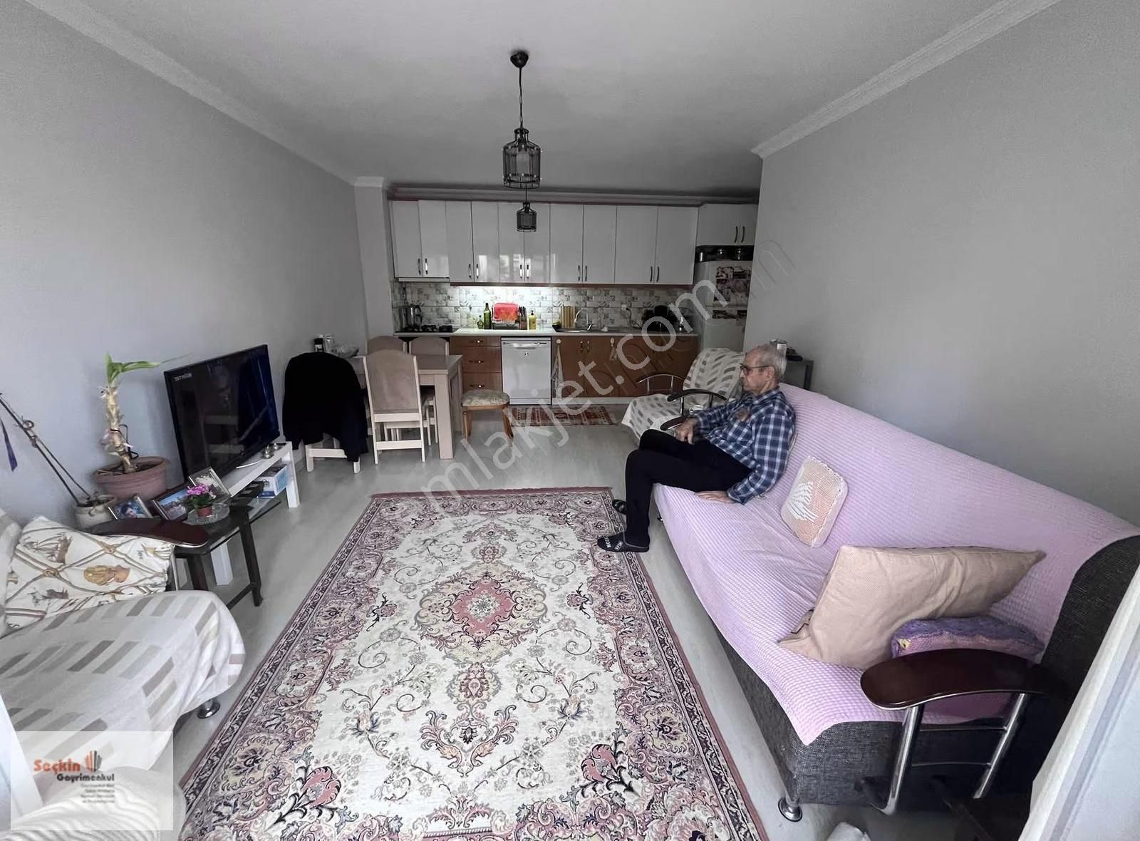 Maltepe Zümrütevlerde 2+1 Full Eşyalı Kiralık Daire 4. Kat - Görsel 24