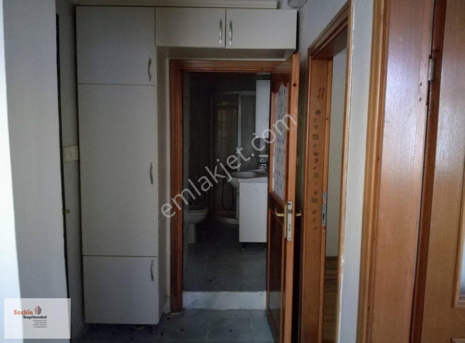 Maltepe Zümrütevlerde 2+1 Giriş Kat Güvenlikli Site İçerisinde - Görsel 6