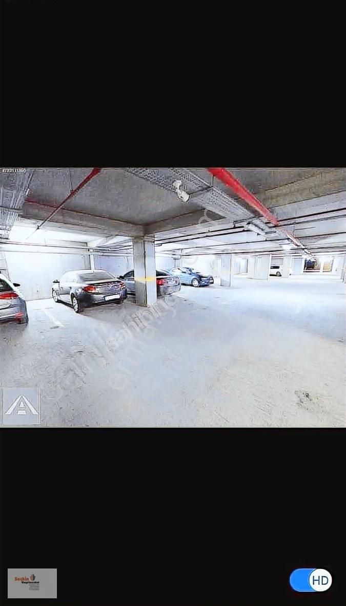 Maltepe Zümrütevlerde Full Ada Sitesi İçerisinde 2+1 80m2 Net - Görsel 14