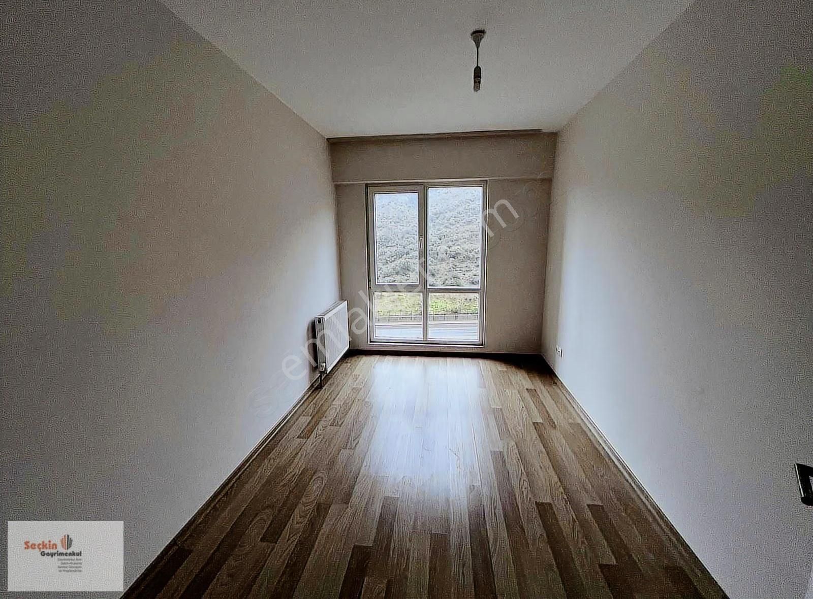 Maltepe Zümrütevlerde Full Ada Sitesi İçerisinde 2+1 80m2 Net - Görsel 33