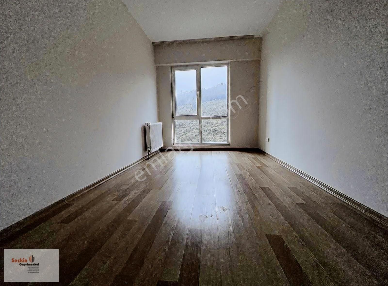 Maltepe Zümrütevlerde Full Ada Sitesi İçerisinde 2+1 80m2 Net - Görsel 27
