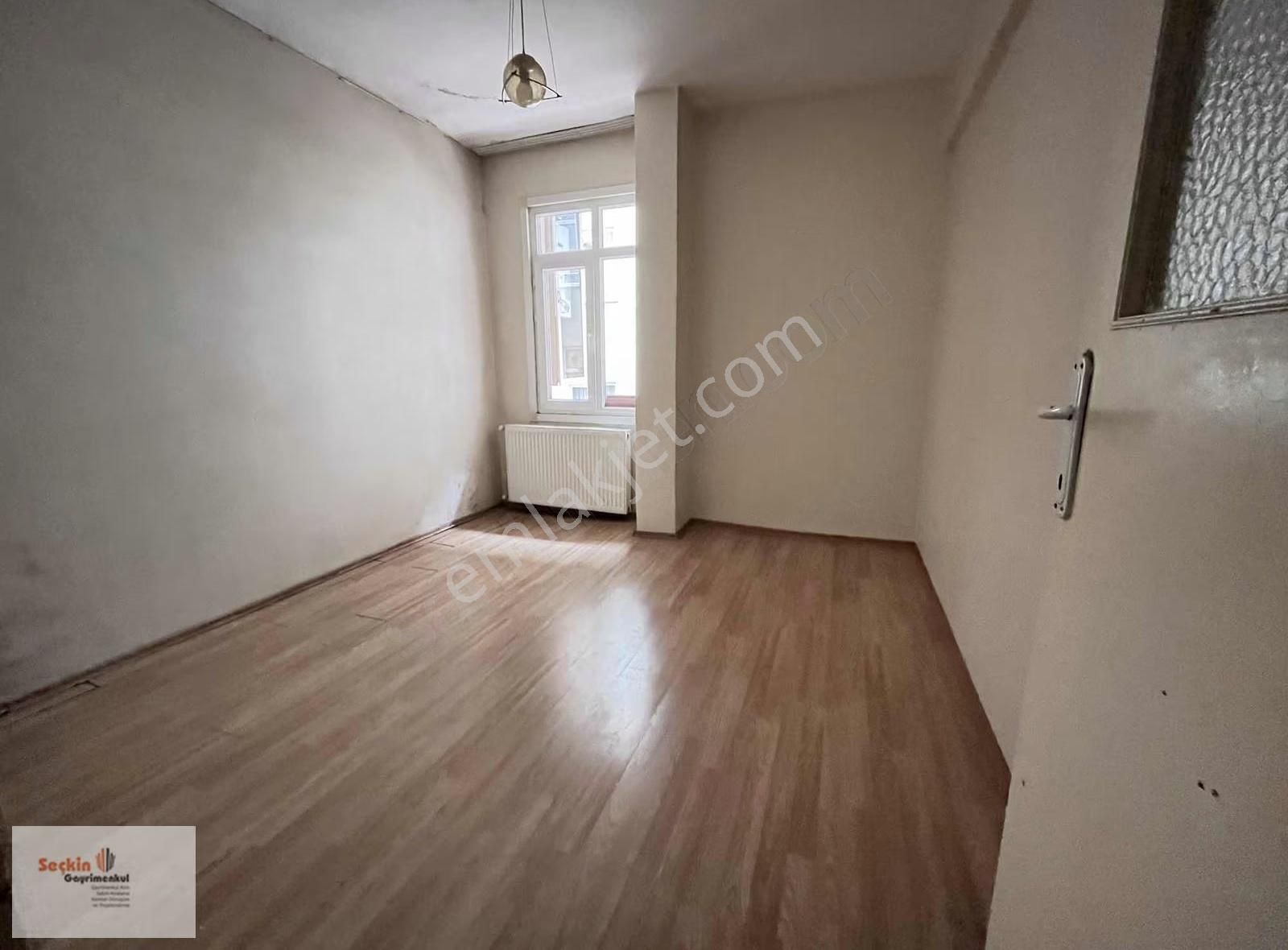 Maltepe Zümrütevlerde Metroya Yakın Cadde Üzeri 2+1 80m2 1.kat - Görsel 2