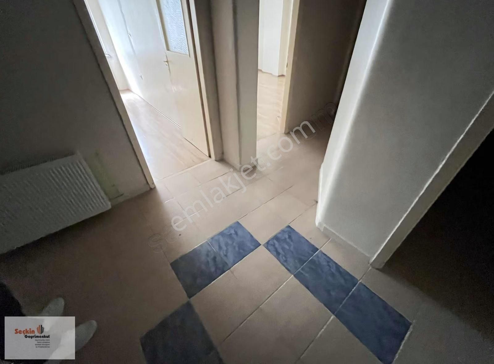 Maltepe Zümrütevlerde Metroya Yakın Cadde Üzeri 2+1 80m2 1.kat - Görsel 17