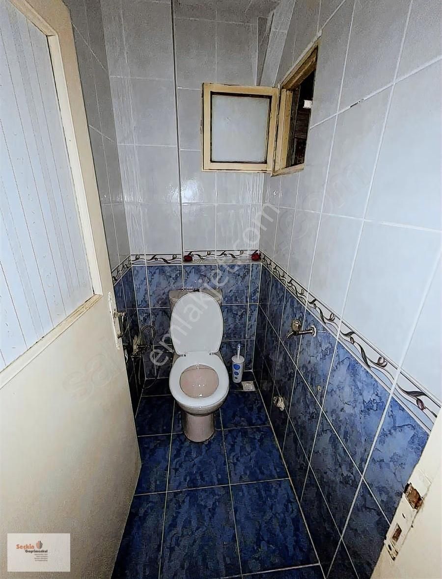 Maltepe Zümrütevlerde Metroya Yakın Cadde Üzeri 2+1 80m2 1.kat - Görsel 9