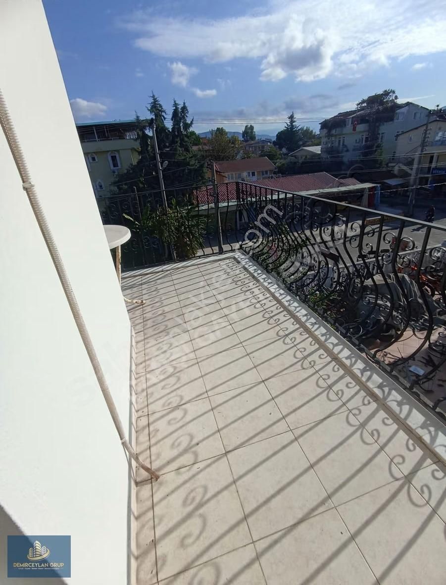 Çalış Mevkiinde Denize Yakın Kiralık Full Eşyalı Daire 1+1 - Görsel 2