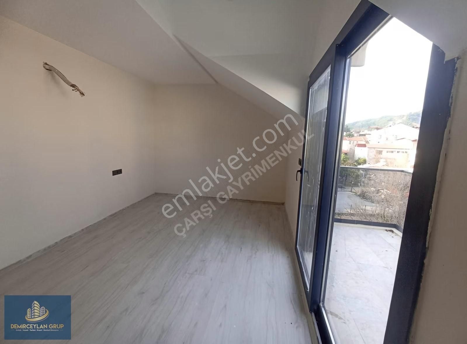 Seydikemer Merkezde Kiralık 2+1 Sıfır Çatı Dubleks Daire - Görsel 4