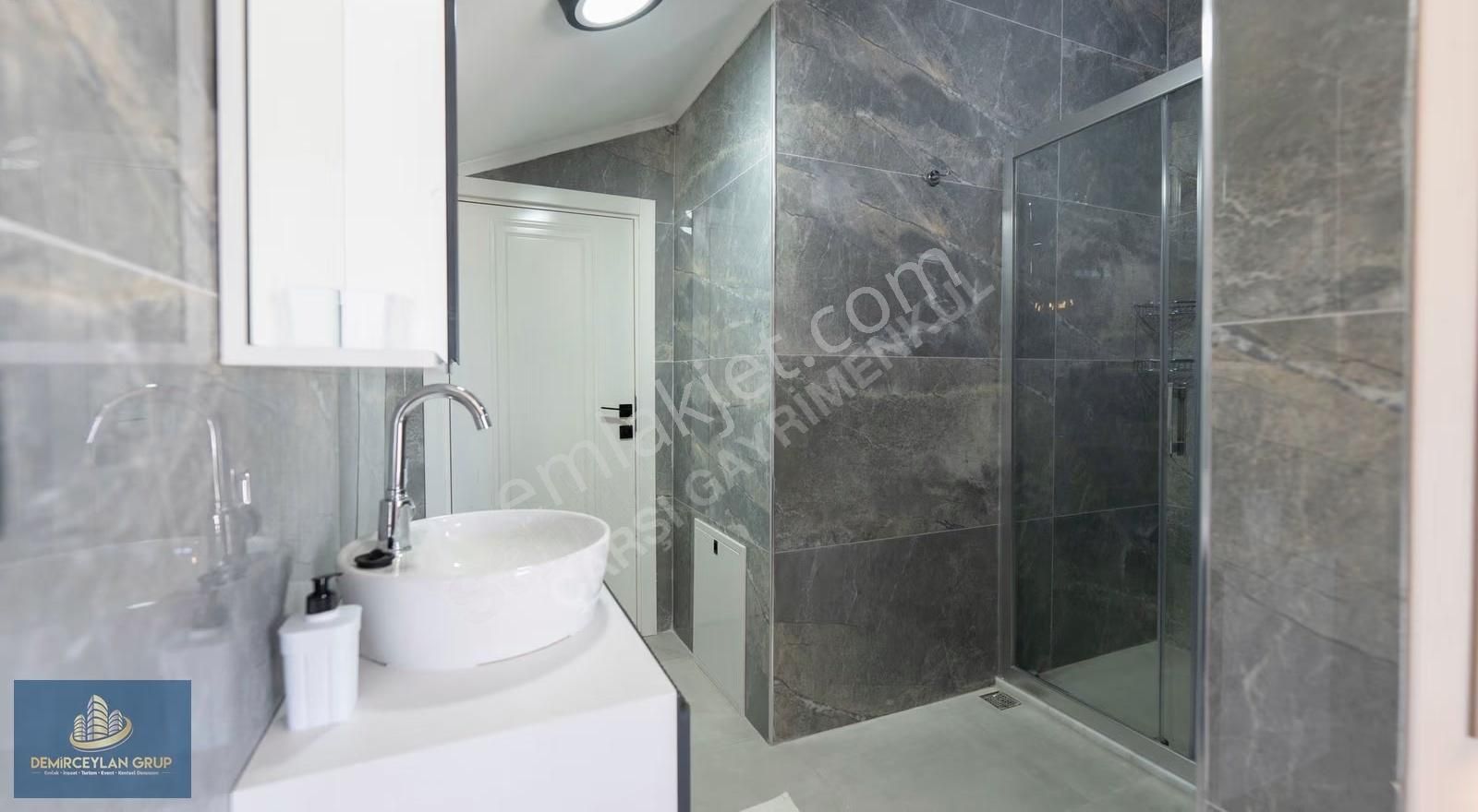 Fethiye Çalıca'da Eşyalı, Müstakil Havuzlu Villa - Görsel 27