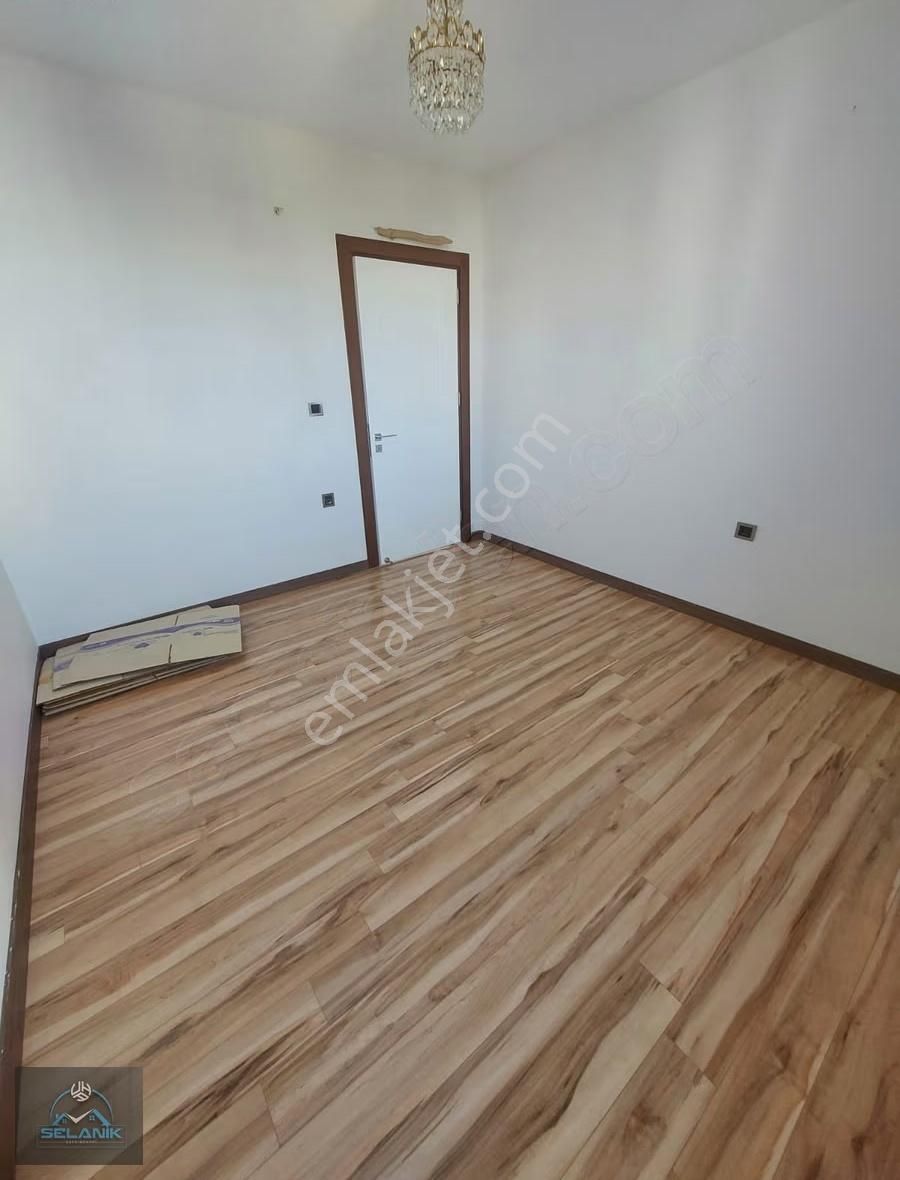 Selanik'ten Özel Güvenlikli Site İçerisinde Havuzlu 3+1+çb+go - Görsel 25