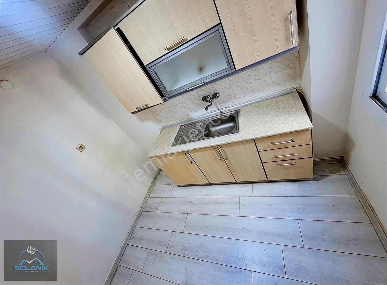 Selanik'ten T.özal Bulvarı Yürüme Mesafesinde 2+1 Kapalı Mutfak - Görsel 23