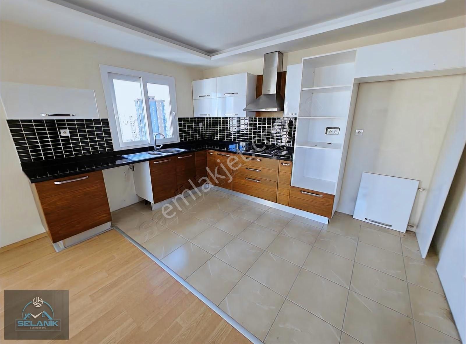 Huzurevleri 4+1+g.odalı+kiler+ç.banyo