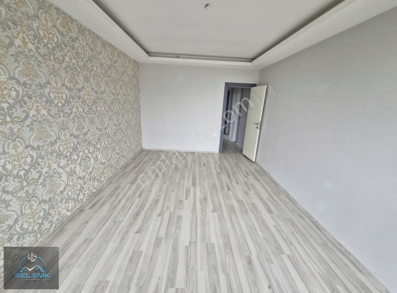 Karslılarda Yüzme Havuzlu Satılık Dubleks 2+1 Açık Mutfak Daire - Görsel 3