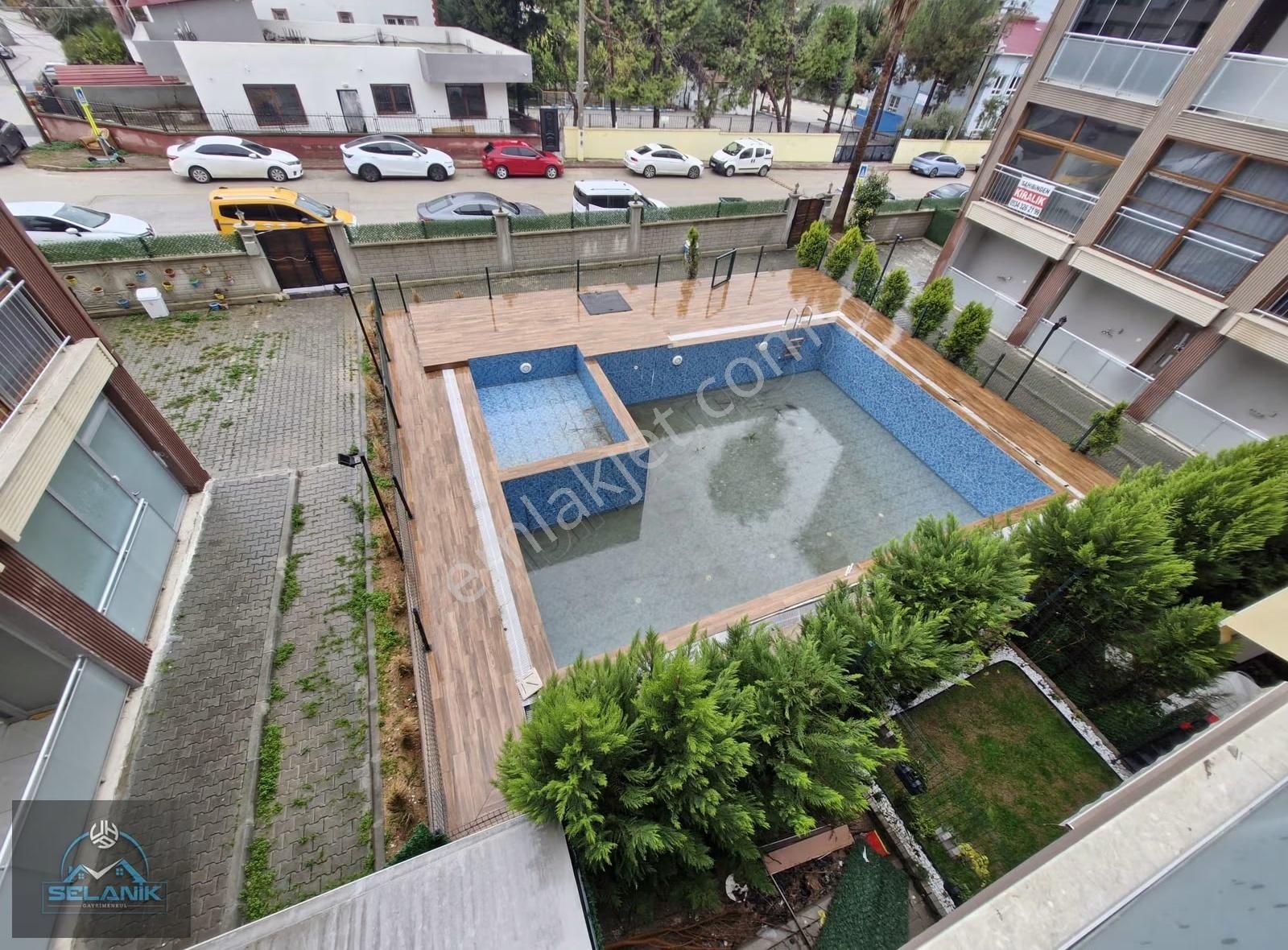 Karslılarda Yüzme Havuzlu Satılık Dubleks 2+1 Açık Mutfak Daire - Görsel 8