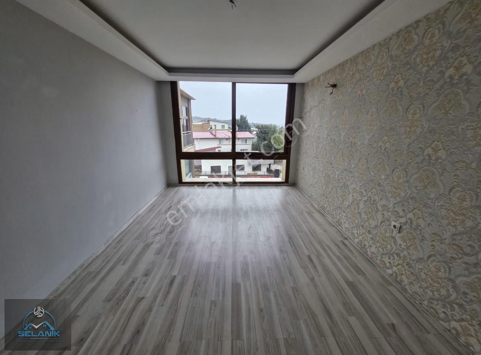 Karslılarda Yüzme Havuzlu Satılık Dubleks 2+1 Açık Mutfak Daire - Görsel 14