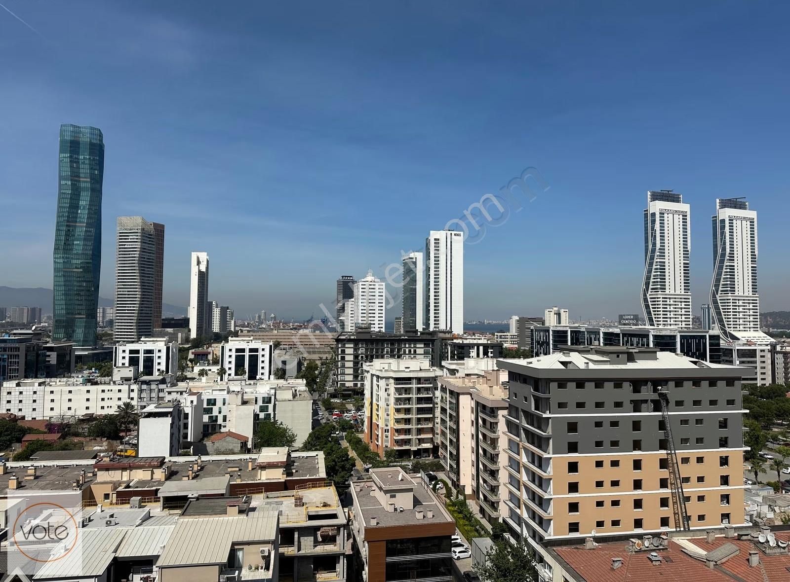 Ontan Bayraklı'da Kiralık 2+1 Lüks Daire - Görsel 2