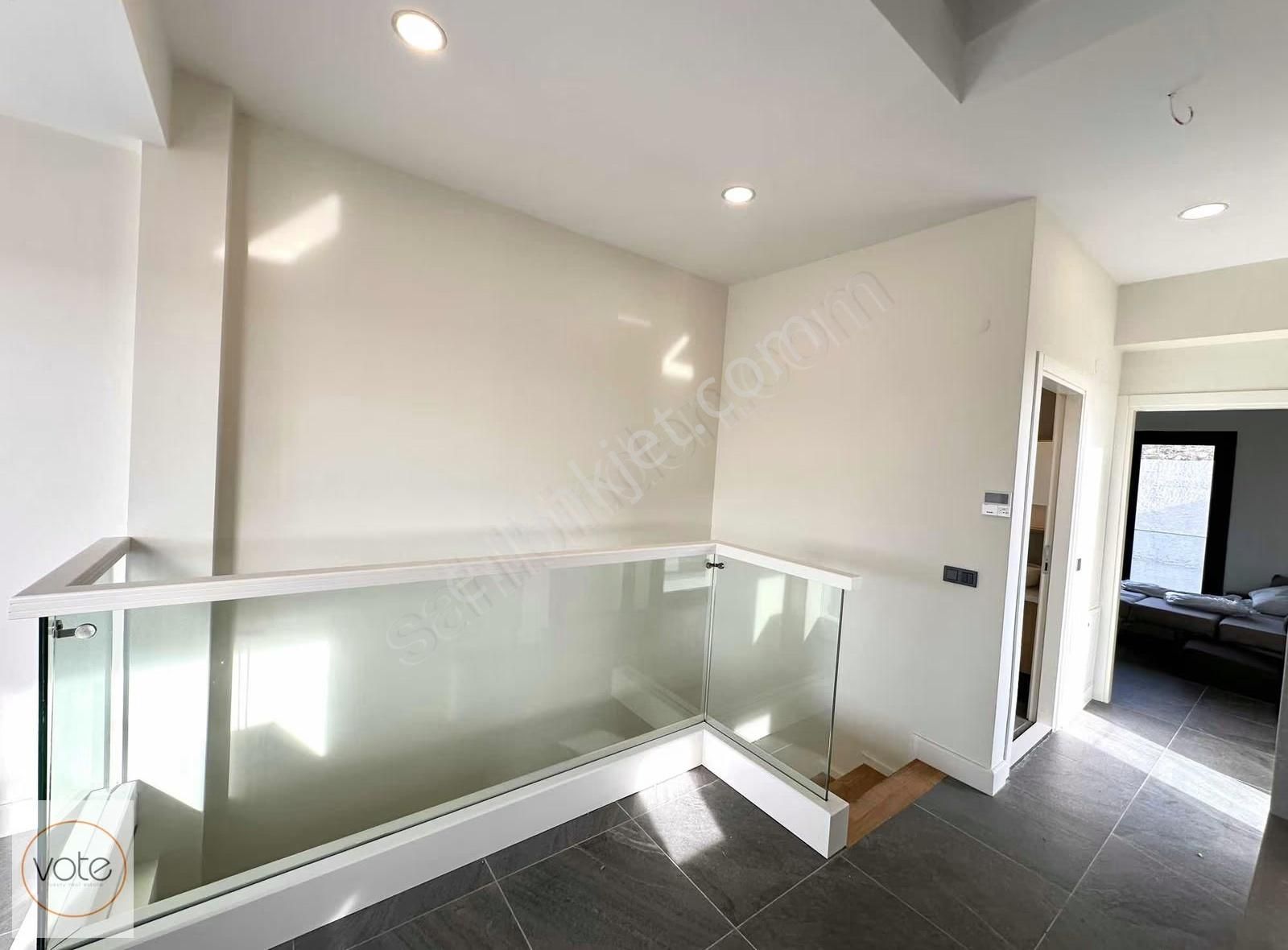 Reisdere'de, Deniz Ve Doğa Manzaralı,5+1 Havuzlu Satılık Villa ! - Görsel 4