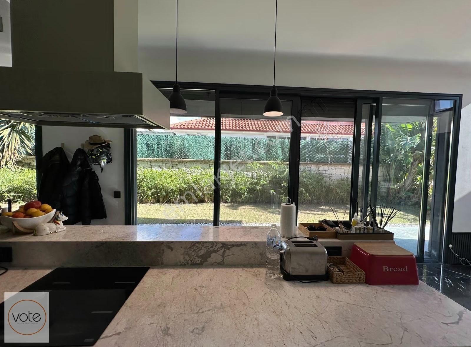 Alaçatıda Özel İskandinav Tasarımı Lüx Villa - Görsel 11
