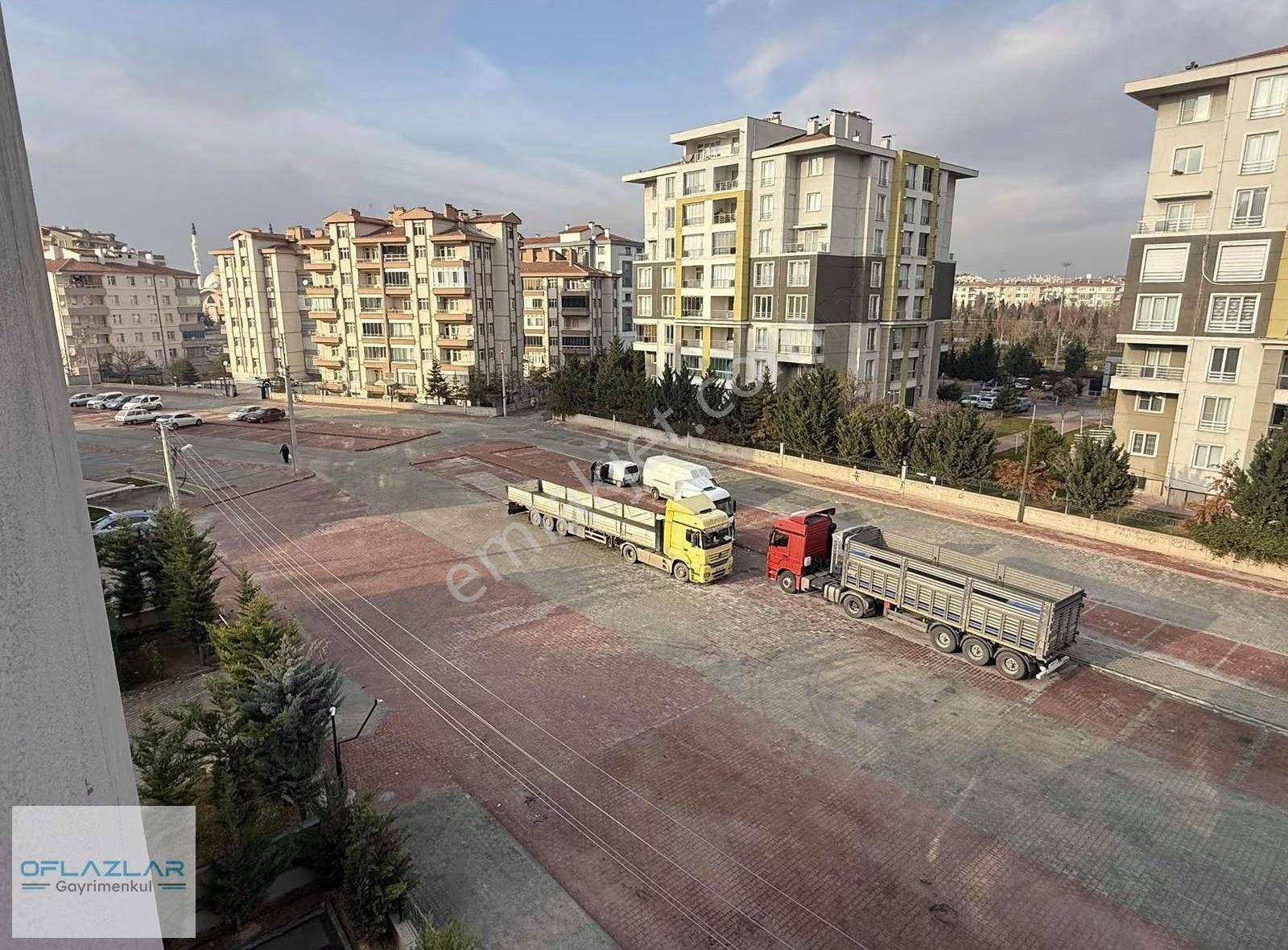 +1 Nükte Konutların Da Satılık Ara Kat 2,5+1 Site İçerisinde - Görsel 3