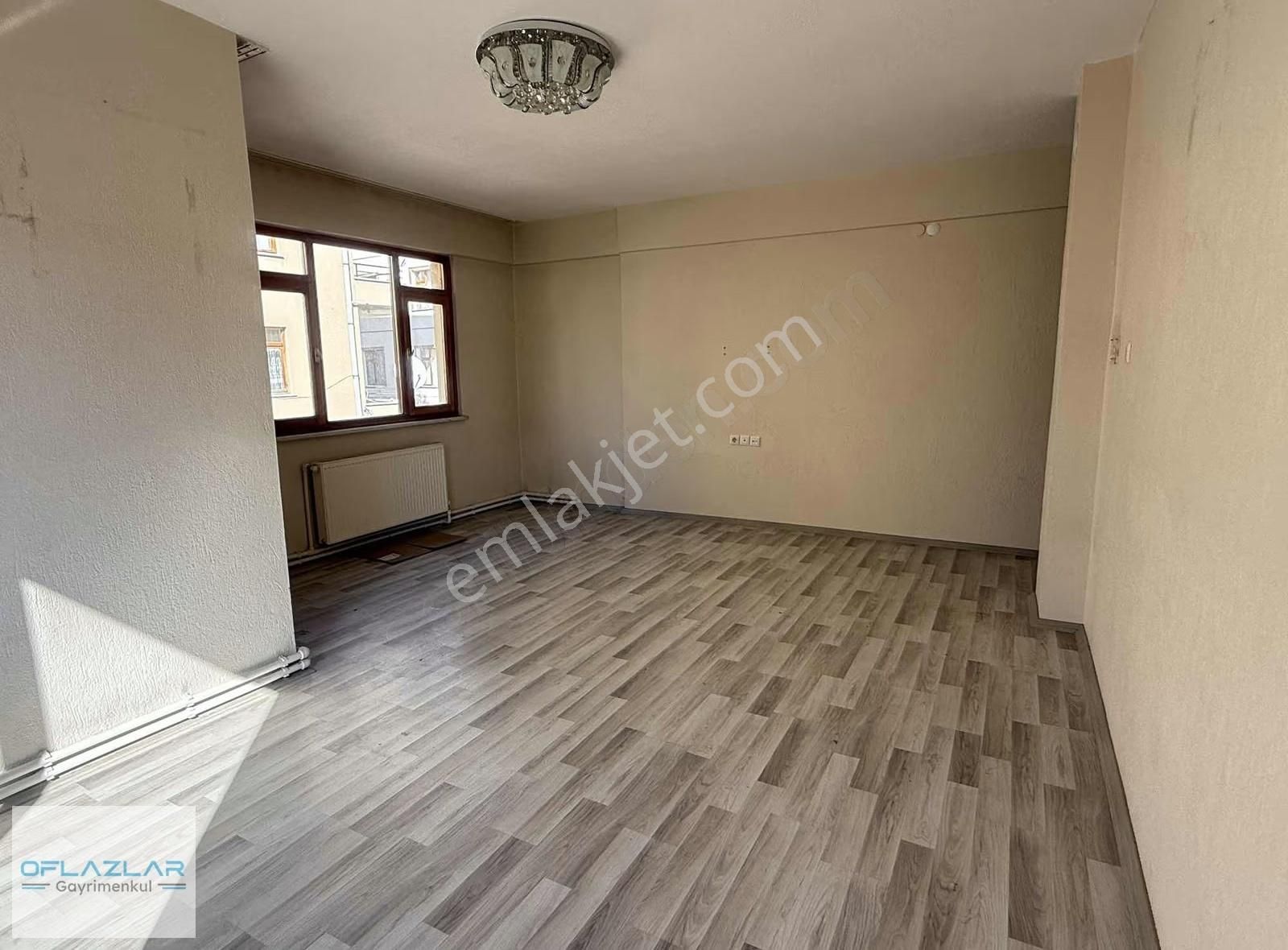 Oflazlar'dan Uluırmak Mah. Çaybaşı Sitelerinde Kiralık 3+1 Bakml - Görsel 18