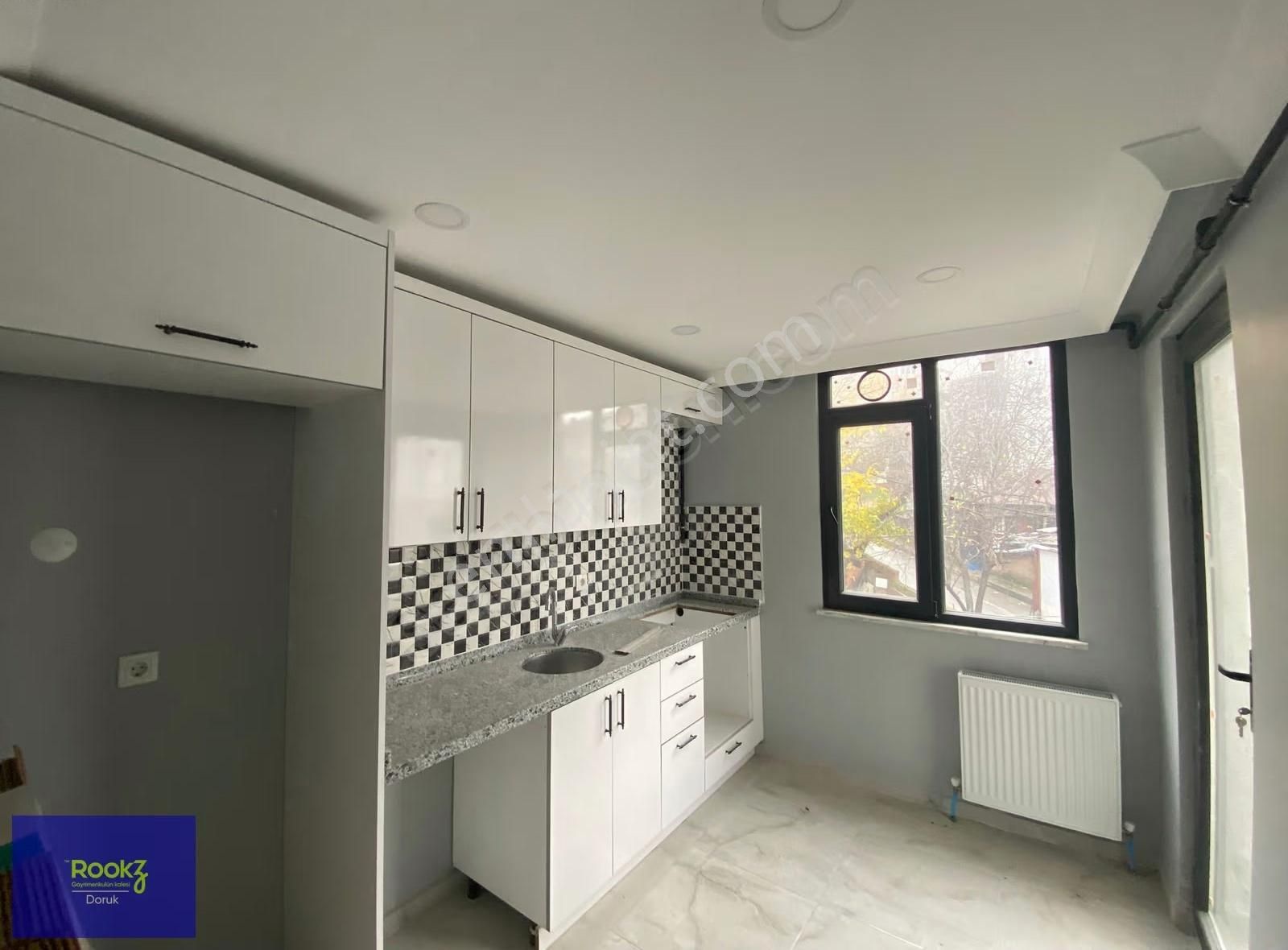 Rookzdoruk'dan Beşyol Meydanı Dibinde Önü Açık Geniş 2+1!!!! - Görsel 10