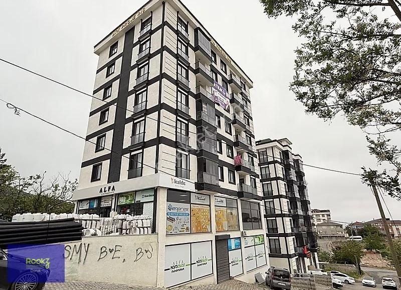 Rookzdoruk'dn Kurumsal Kiracılı Yüksek Kira Getirli 520m2 İşyeri