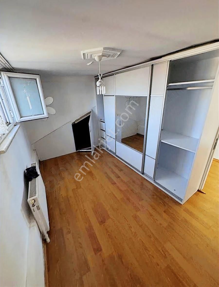 Sancaktepe Sarıgazi Atatürk Mah Bayana Kiralık 1+1 Çatı Katı - Görsel 11