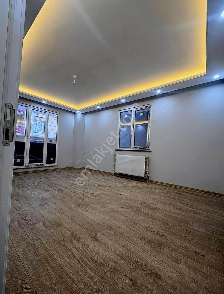 Bulut Beta'dan Sancaktepe Kemaltürklerde Satılık 3+1 Ters Dublex