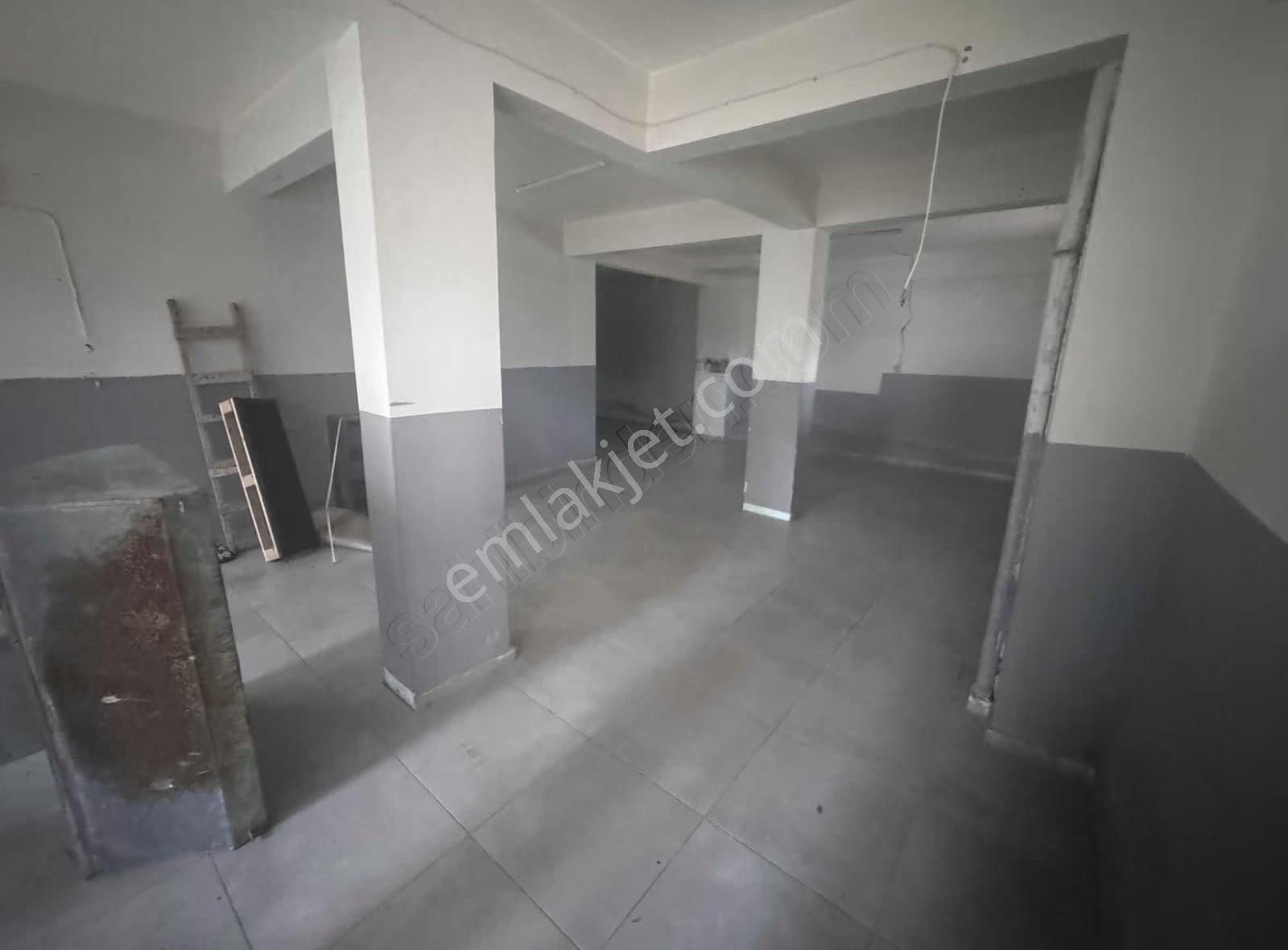 Bulut Beta Emlak'tan Sancaktepe Atatürk Mah Kiralık Dükkan