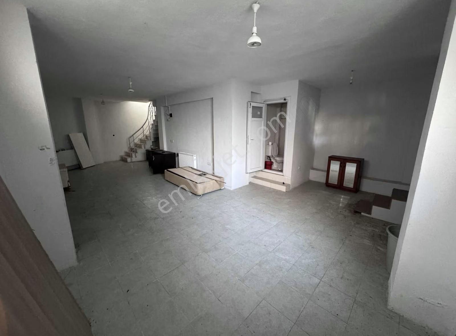 Sancaktepe İnönü Mahallesi Sultangazi Cad3.parsel Bodrumlu Dükkn - Görsel 12